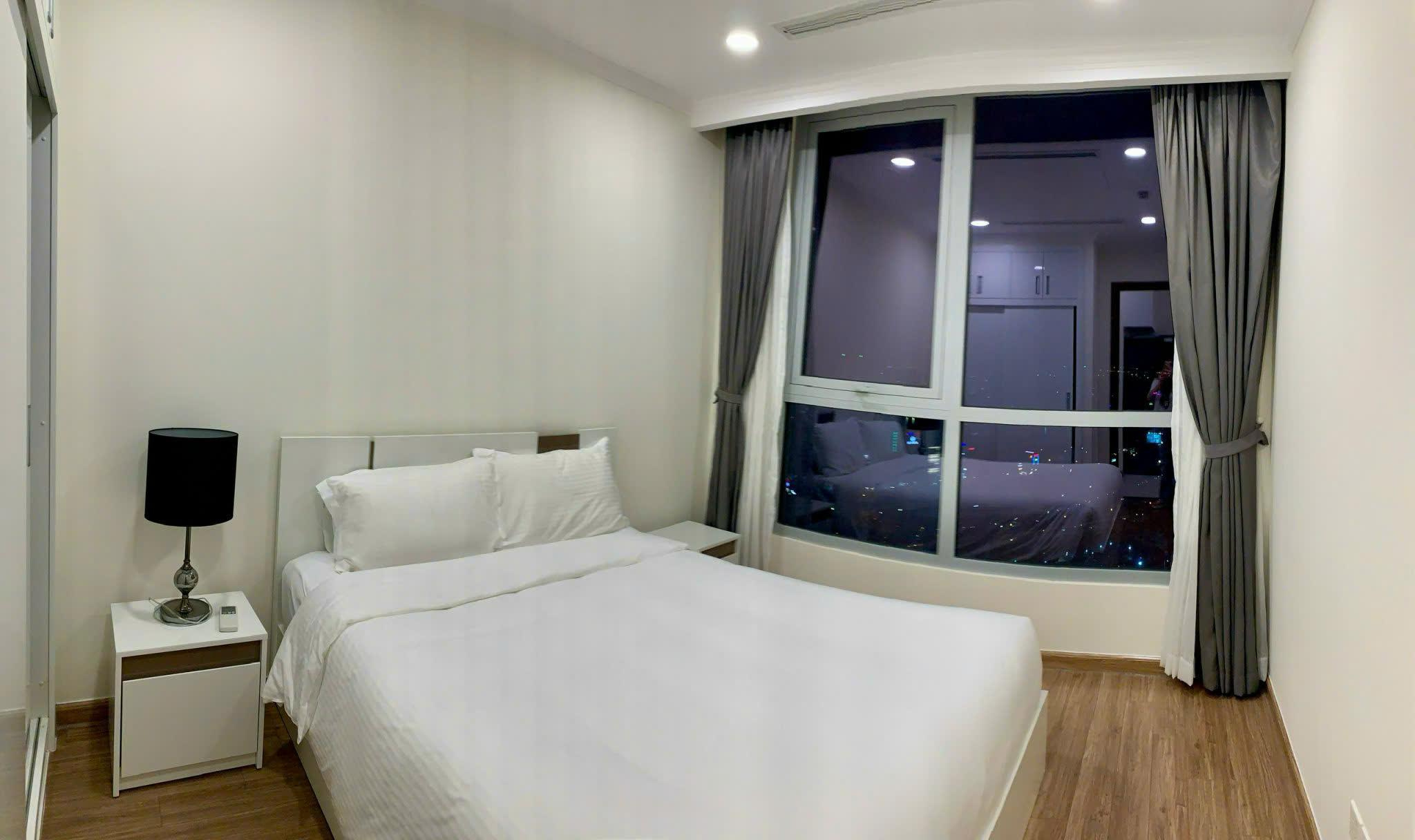 Vinhomes Central Park - 2 Bedrooms