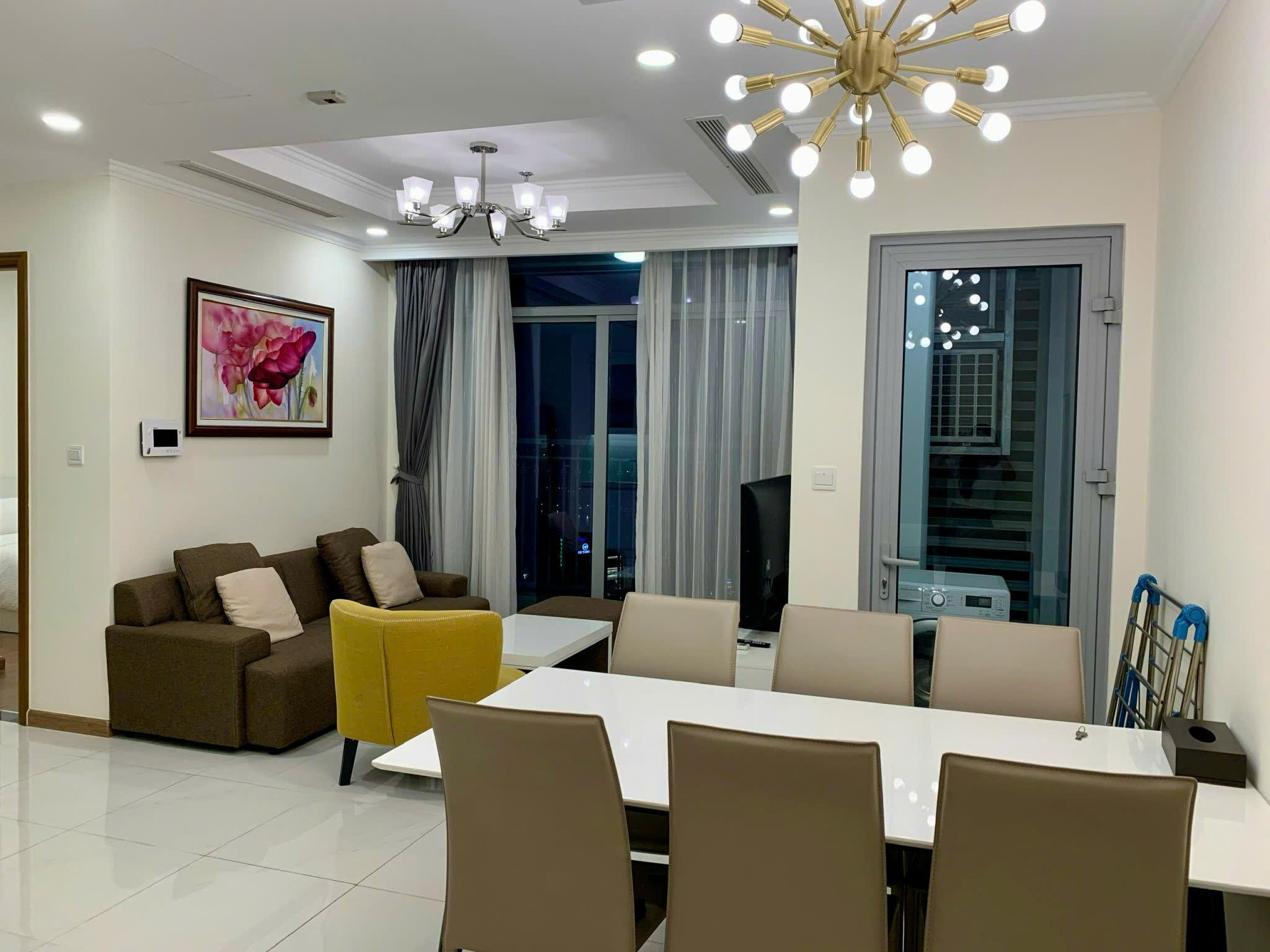 Vinhomes Central Park - 2 Bedrooms