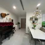 Vinhomes Central Park - 2 Bedrooms