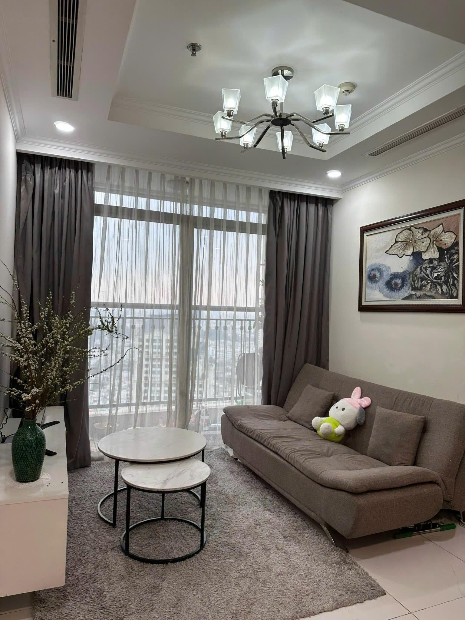Vinhomes Central Park - 2 Bedrooms