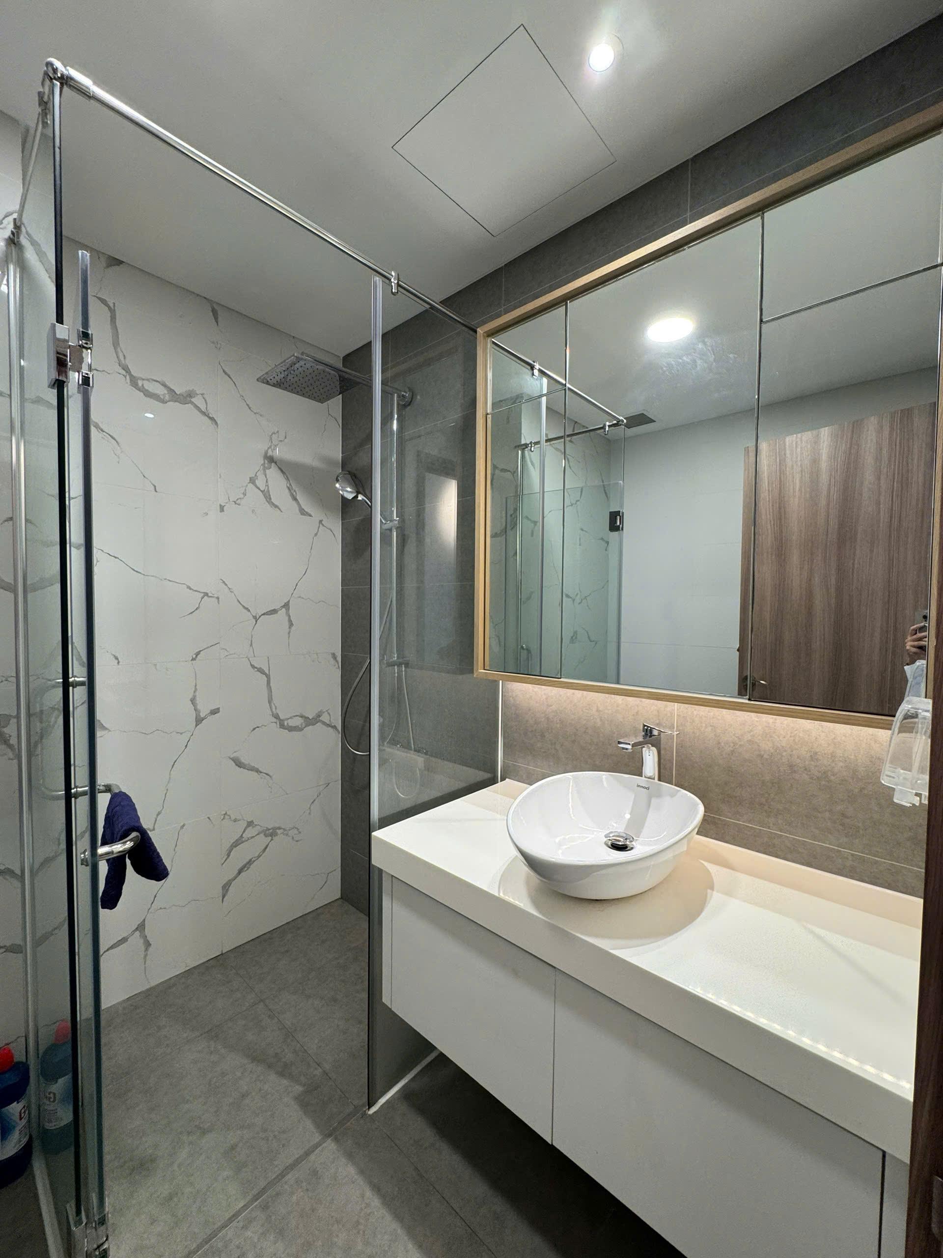 Sunwah Pearl - 1-bedroom apartment with city view
